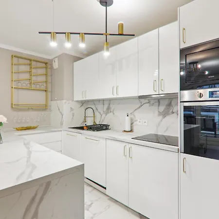 Chic Design With Parking Apartament Bezons